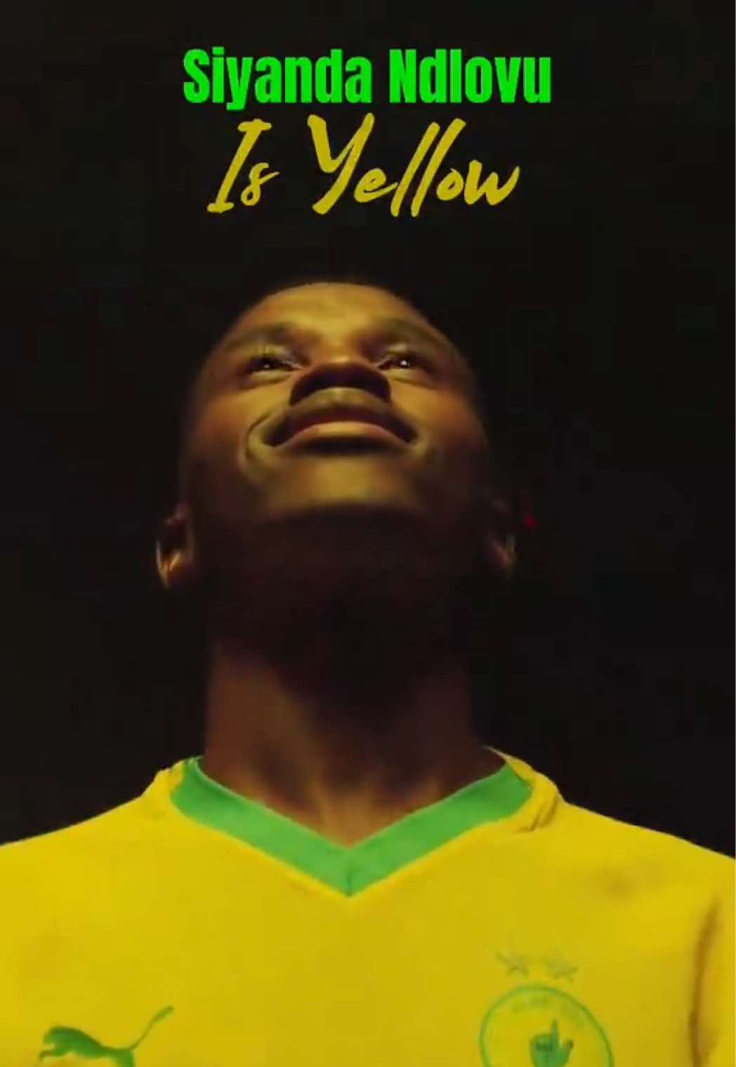 𝐒𝐈𝐘𝐀𝐍𝐃𝐀 𝐍𝐃𝐋𝐎𝐕𝐔 𝐉𝐎𝐈𝐍𝐒 𝐓𝐇𝐄 𝐘𝐄𝐋𝐋𝐎𝐖 𝐅𝐀𝐌𝐈𝐋𝐘 👆 Siyanda Ndlovu has arrived! Welcome to the home of Champions 🏆 Masandawana, let's welcome him below💛⬇️ #Sundowns #WelcomeNdlovu