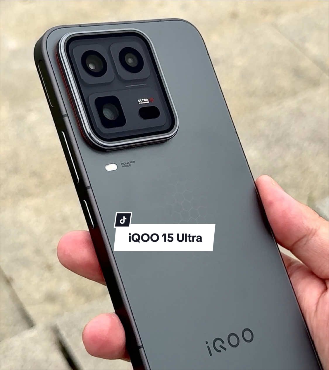 Được tạo ra dành cho những game thủ yêu thích trải nghiệm gaming đỉnh cao. #iQOO15Ultra #iQOO #GamingPhone #Flagship #Vlanh2212 