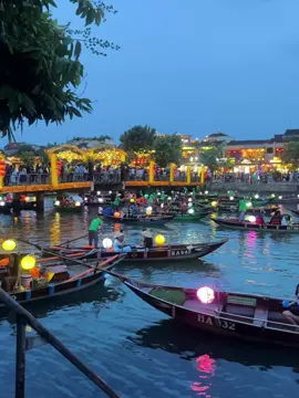 Lựa đúng ngày mưa để đi #danangtrip2026 #dulich #xuhuong #danangdidau #phocohoian 