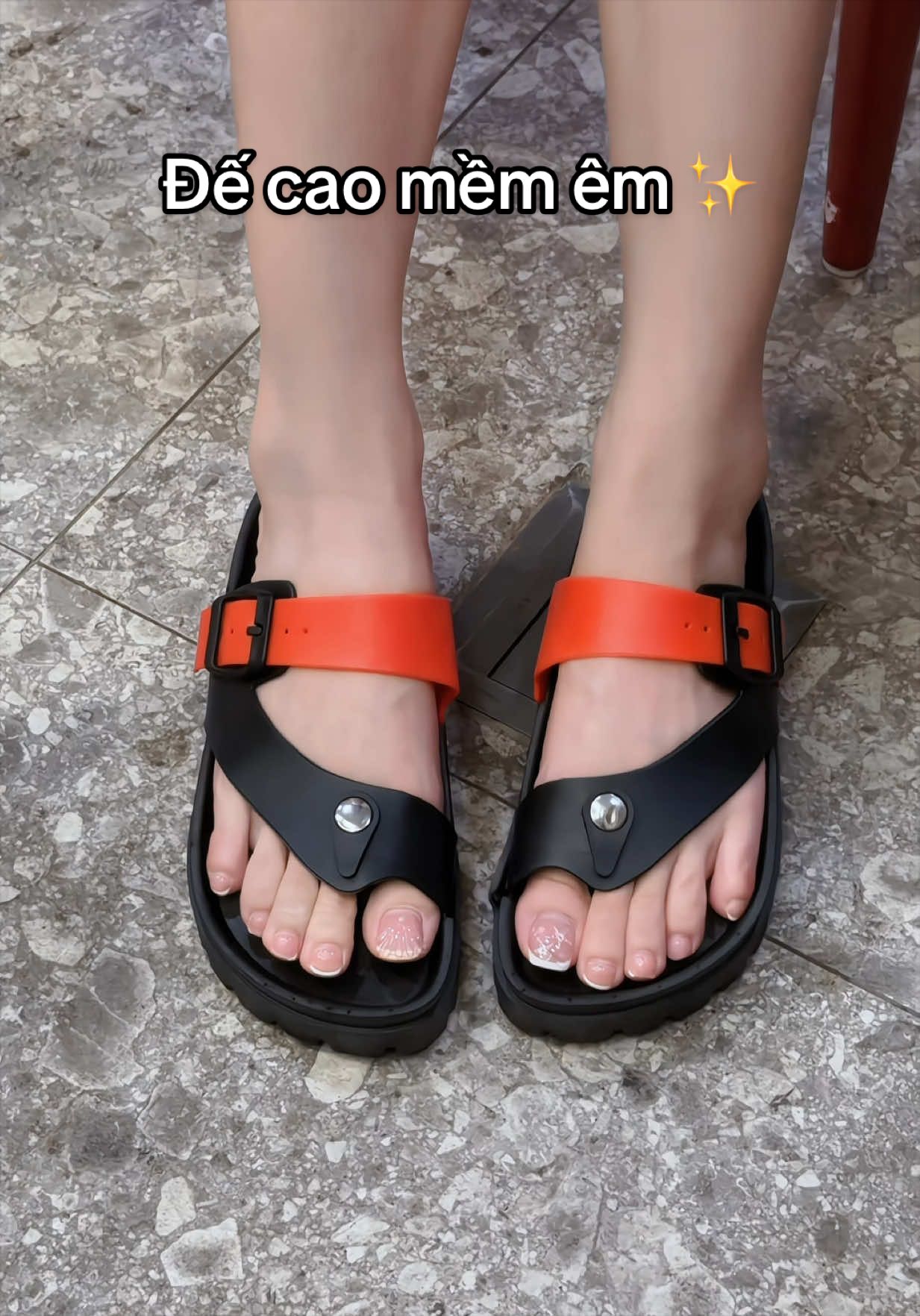 Dép xỏ ngón đế cao mêm êm