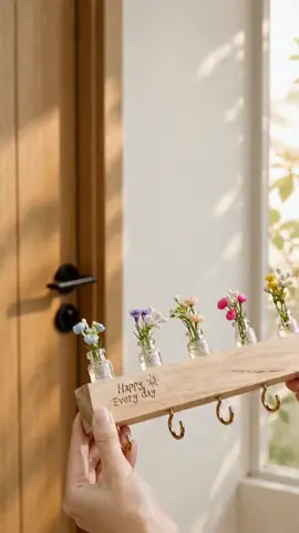 Cute Plant Keychain Holder, No-Drill Solid Wood Key Holder, Wall-Mounted Entryway Organizer, 5 Metal Hooks, Mini Flower Vase, Home Decor #desktopdecor #hallwalldecor #multipurposehanger #roomdecorhaul #trendyhomedecor #cuteplanters #holidaydecorfinds #musthavehomegoods #entrywayessentials #homedecorationideas