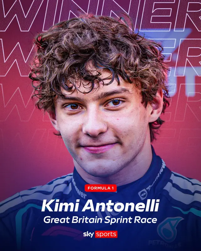 KIMI ANTONELLI BEATS LEWIS HAMILTON TO WIN THE BRITISH GP SPRINT! ⚡🇬🇧 #f1 