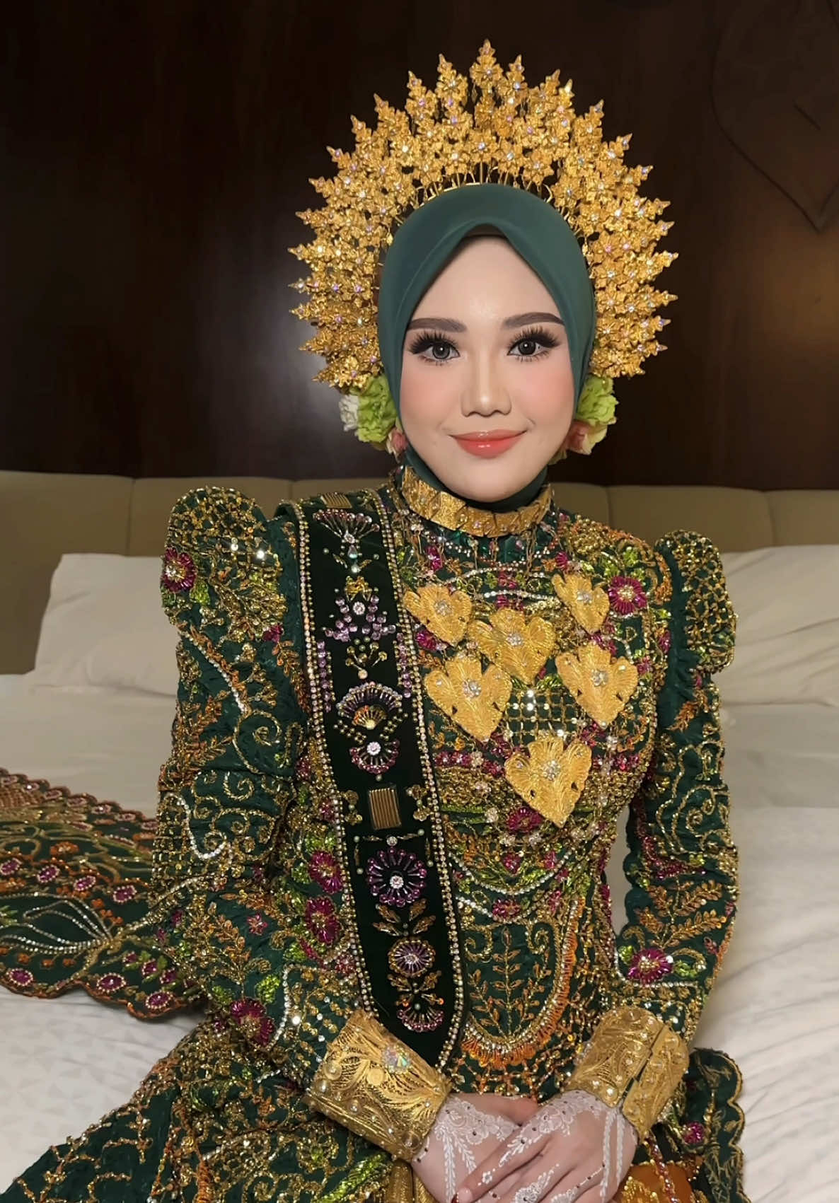 Akad nikah 💚 Mua & Attire @lilis_salon_makeupstudio Hijab style @amhe_makeup  #fyp #bugistiktok #lagubugis #akadnikah #adatbugis 