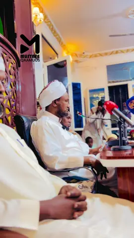Dadkii wad  caruur ayey noqdeeen  sh xuseen ali oo aad uga xumaday muqaal laga dubay