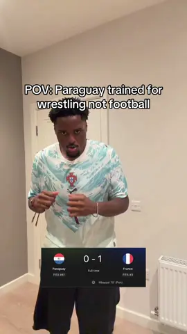 These guys ain’t footballers bro😭 #france #paraguay #worldcup #fyp #utdtrey 