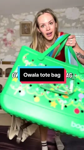 I love all my Owala water bottles, so when I saw they came out with a rubber tote, AND its collapsible!!! I had to grab one. I already took it on one trip with me, it fits perfect at the bottom of my suitcase @Owala #totebag #owala #beachbag #rubbertotebag #owalabag 