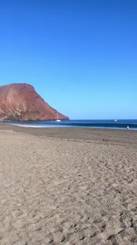 ☀️ J-1 à Tenerife 🇪🇸 🛍️ Safari Centro Comercial 🥘 Paëlla chez Luuma 🏖️ Playa de la Tejita 🍽️ Dîner au Wakanda ✨#tenerif #canarias #travel 