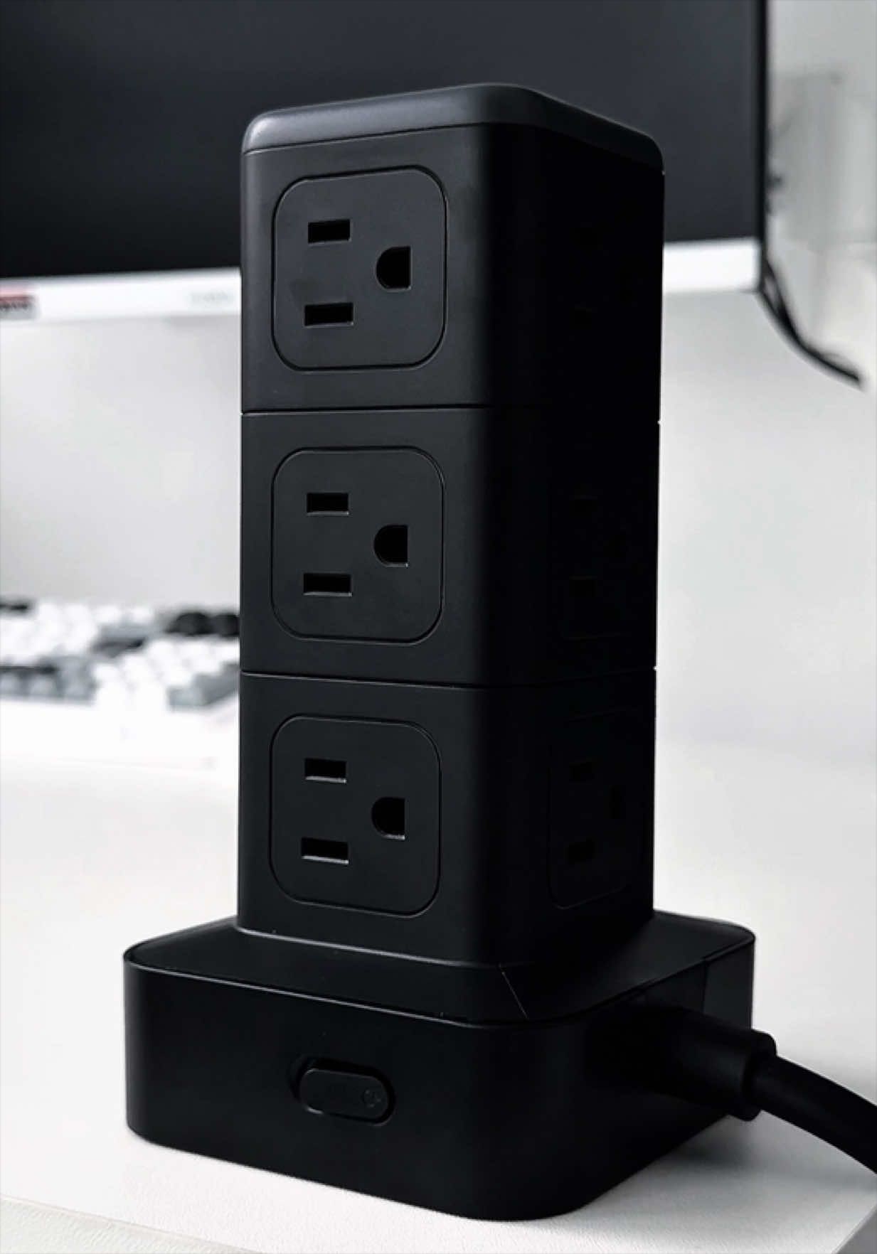 if your desk is always running out of outlets, you need a desktop power strip like this from Orico 🔌🖤 #powerstrip #powerextension #orico #extensioncord 