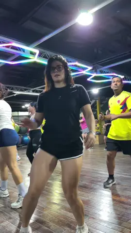 #rumbafit #cardiodance #finesdance #finesdance #gemadance💎 