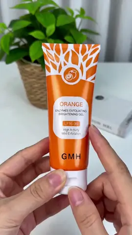 Exfoliating Gel with Enzyme & Vitamin C, Deep Cleansing Pore Scrub, 3-In-1 Makeup Remover & Brightening Cleanser, 100g #clearskinroutine #exfoliatingserums #exfoliationmagic #naturiumexfoliatingbundle #ClearSkinSecrets #exfoliationskin #cleanseface #facialskincare #exfoliatingscalptoner #skincareroutineinorder
