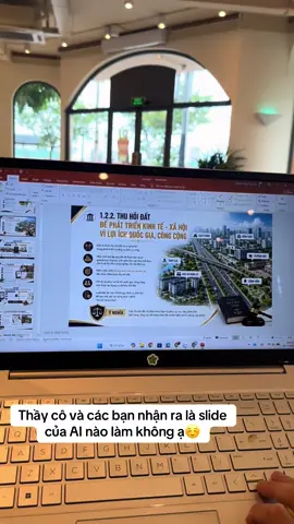 Thầy cô và các bạn sinh viên cón nhận ra là AI nào làm không ạ ☺️ #slide #ai #slideai #ppt #ungdungai 