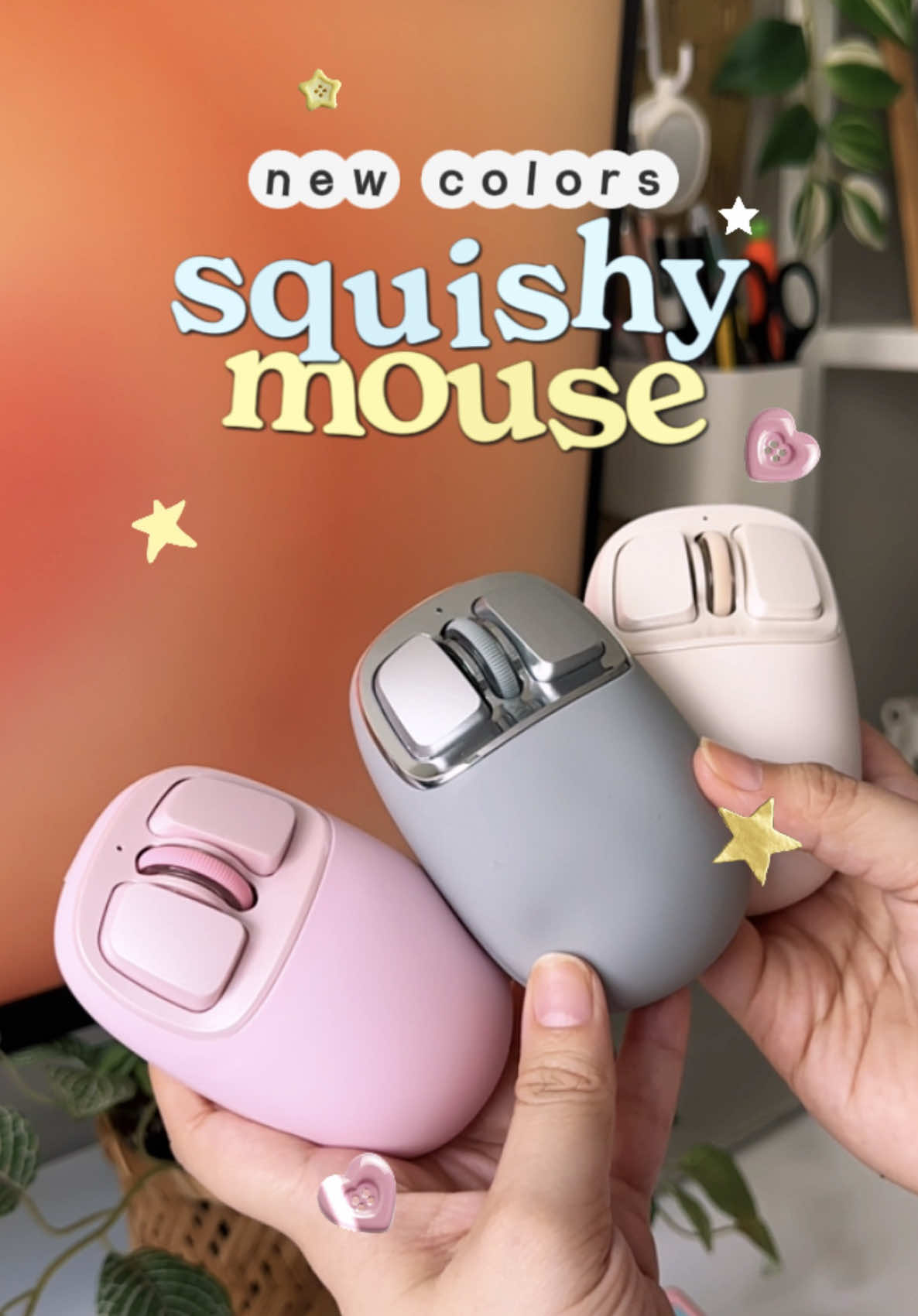the viral squishy mouse got new colors, so now I have three 😭🤍 @YUNZII KEYBOARD C1 Mouse is my favorite desk buddy!!! i catch myself squishing it every few minutes while working coz it’s just weirdly satisfying 🫶 Which color are you stealing?  #mouse #Tech #yunziic1 #squishymouse