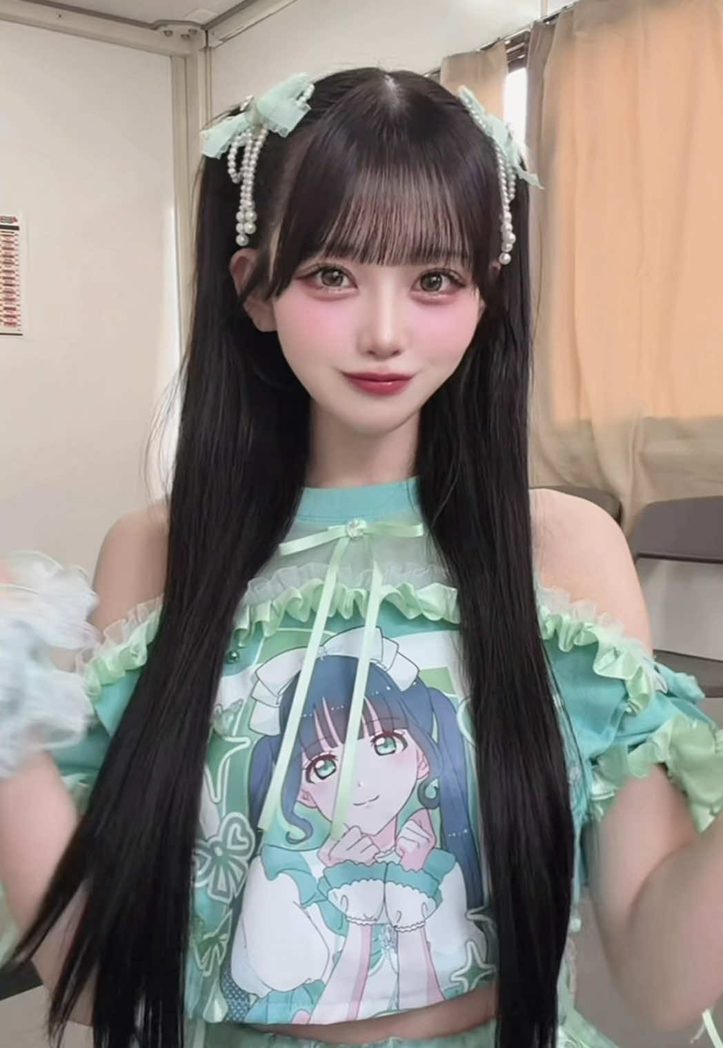 夏フェス衣装👒ヒロインズの推しTアレンジする文化すき₍ᐢ ˲  ̫ ˱ ᵔ₎💚毎年たのしみなとこある❕らなおねえさんなのでアメスリぽくしてもらった❤︎似合っちゃって天才❔これで夏駆け抜けてくよーーーー^>ω<^🍧🎐 #ヒロインズ #アイドル #衣装 