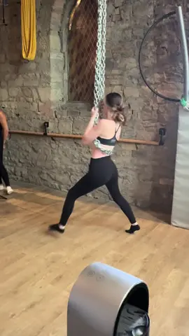 Little flexi spin #chains #aerialchains 