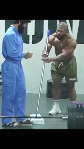 Anatoly strength #anatoly #gym #prank 