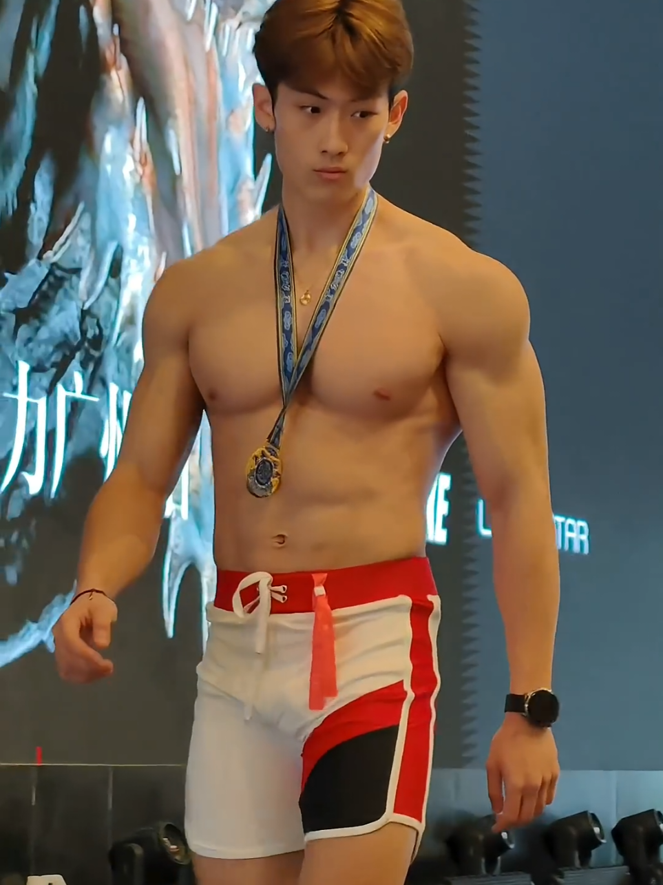 #肌肉 #肌肉男 #抖音 