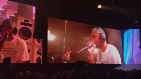 Self Control by Frank ocean preformed at FYF fest. Gah I love this song so so much. #frankocean #selfcontrol #fyf #livemusic #concert 