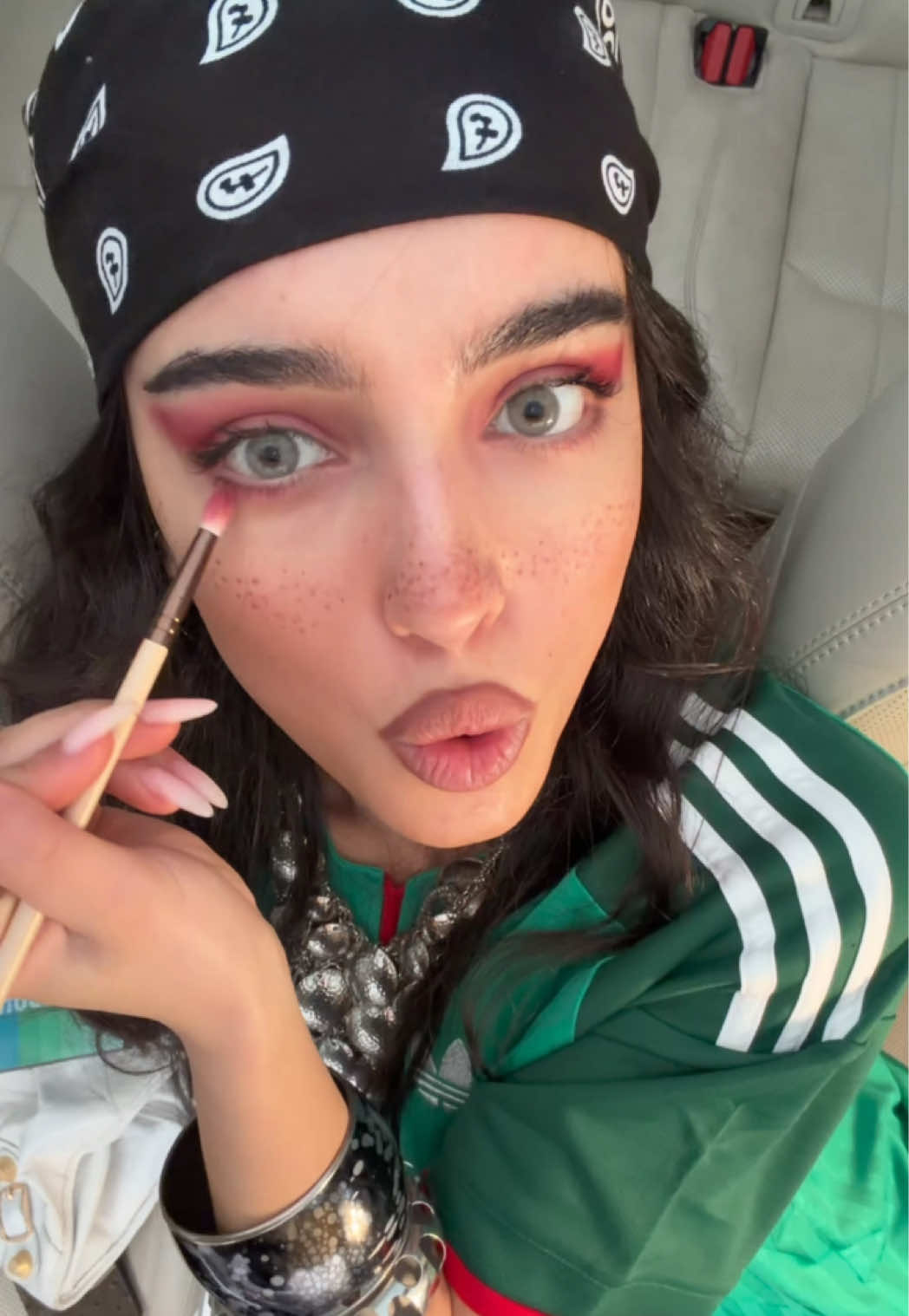 Algeria makeup 