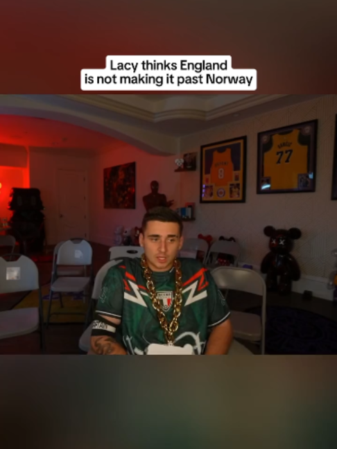 Lacy thinks England is not making it past Norway #lacy