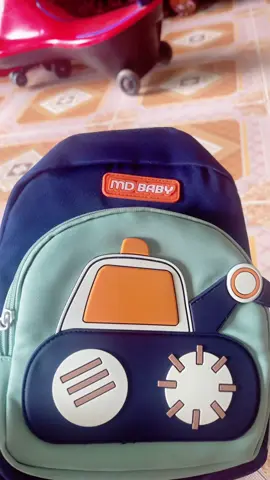Các mẹ sắm balo cho con đi học nhé🥰