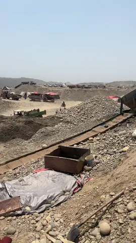 Gold mining DX machine 💖 💖 #goldmachine #foryoupage❤️❤️ #goldmining #Dx #gold @Sajad khan @Soban typist 