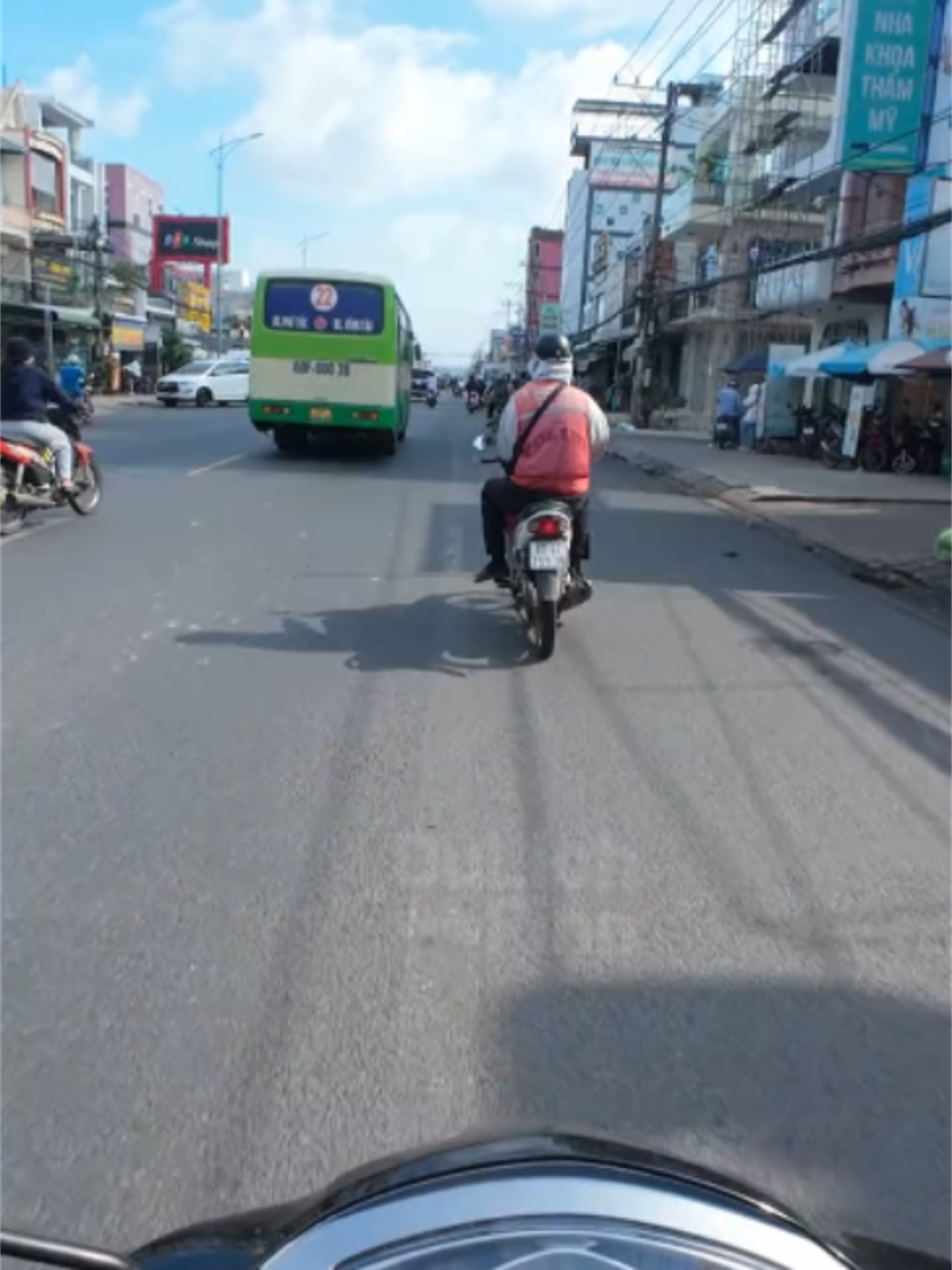 Cung đường mình sợ nhất khi đi Đà Lạt  #antoangiaothong #dulichcungfinn #yamahajupiterfinn #đàlạt