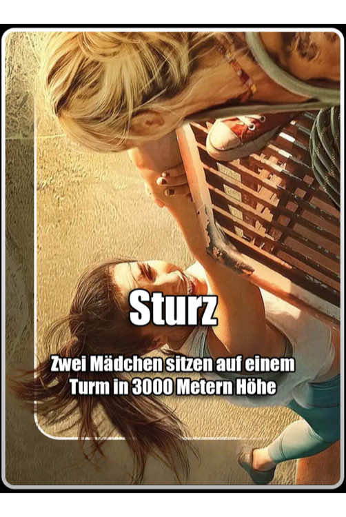 Zwei Mädchen sitzen auf einem Turm in 3000 Metern Höhe#film #movie #tiktok #fypシ゚ 