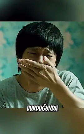 Ailesi her zaman yanında olan adam. Ailenizin değerini bilin. #viralshorts #viralvideo #cinema #viralshorts #film Film adı: Hello Ghost 