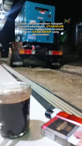 wayae ngopi Karo udud  kebul kebul 