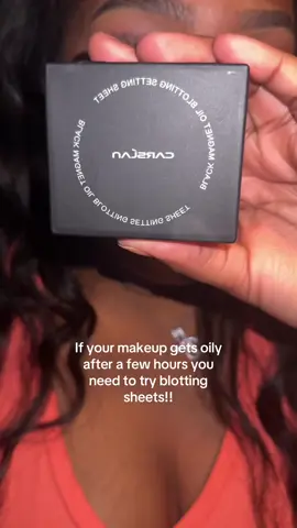 These Carslan blotting sheets are perfect for my oil girls!!😍 @carslan_us #carslan #carslanmakeup #carslancosmetics #blottingpaper 