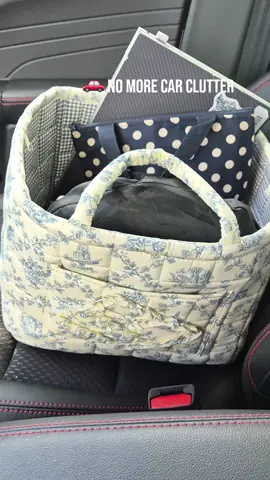 I'm obsessed with this tote!  #carorganization #floral #practical 