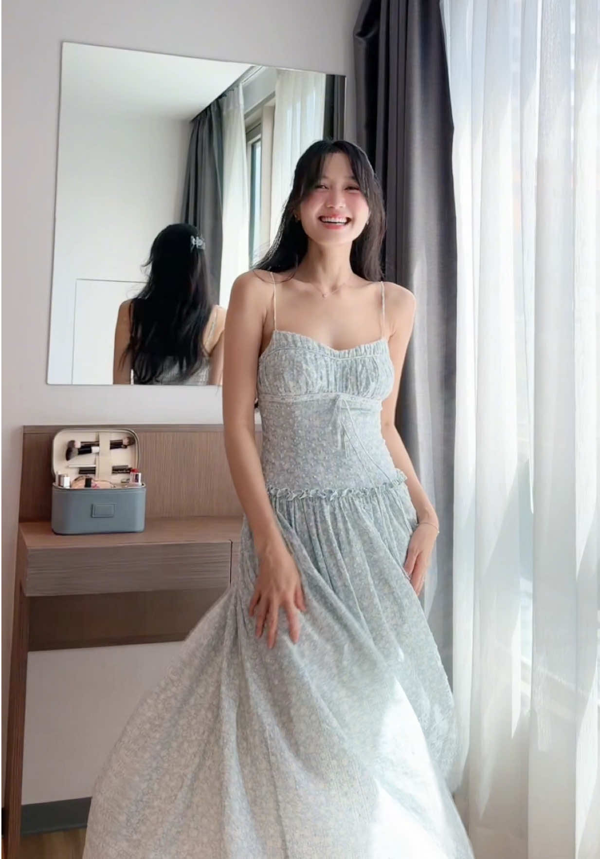 Mặc một chiếc đầm xinh với màu iu thích 🩵  #nhunggumiho 