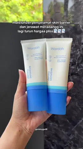 #wardahdermasensitive #dermasensitivecuan #sensitiveskincare #moisturizerviral #moisturizer 