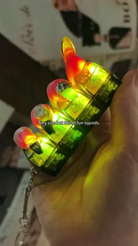 Kill boredom anytime anywhere.#tiktokshop #giftforher #keychain #ledlight #toy 