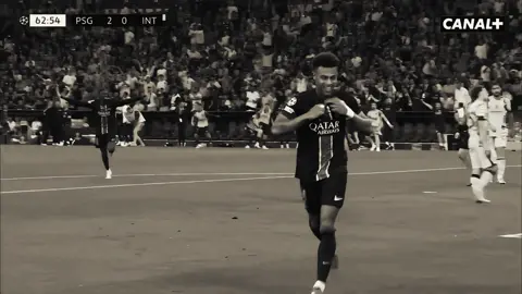 Desire Doue 🇫🇷🗼⭐️ #desire #doue #psg #france #edit 