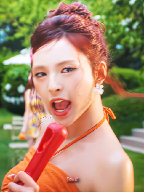 Chiquita cantik kalii #chiquita #babymonster #fypシ゚viral #kpopedit #치키타 #베이비몬스터 #jangmisq