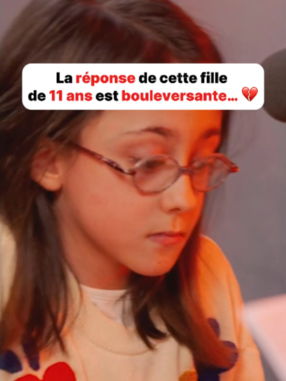 La réponse de cette fille de 11 ans va te toucher… ❤️ Quand on lui demande ce qu’elle changerait dans le monde, cette jeune fille de 11 ans répond avec beaucoup de sincérité. Elle évoque aussi sa maladie et son frère autiste avec une maturité impressionnante.  Et toi, que changerais-tu si tu le pouvais ? #remede #fyp #interview #temoignage #maladie
