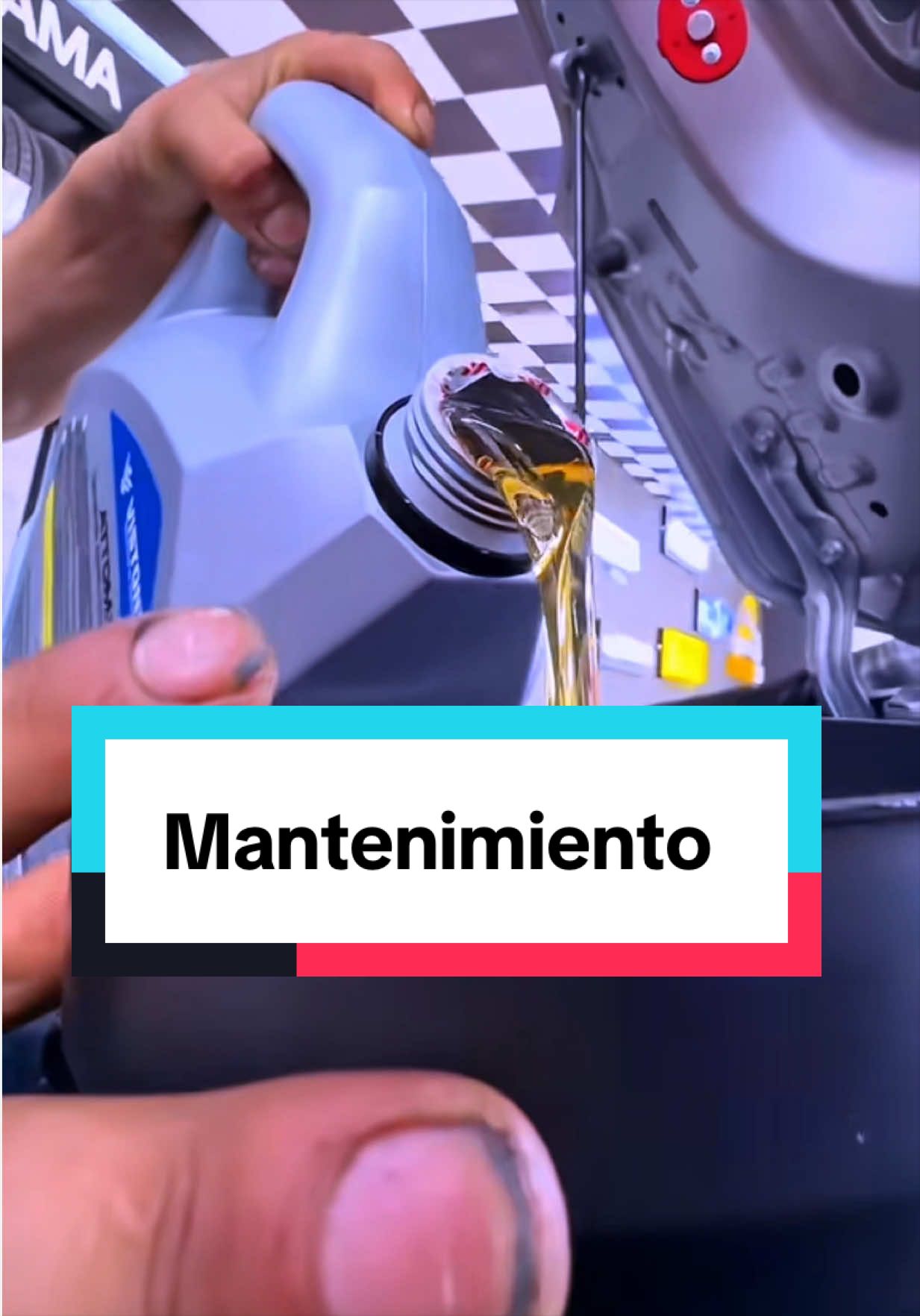 ⚠️ El 90% de los motores que se dañan empezaron por descuidar algo tan simple como esto. Descripción: Un cambio de aceite a tiempo puede marcar la diferencia entre un motor que dura muchos años y una reparación costosa. En nuestro taller utilizamos aceite de calidad y realizamos el mantenimiento para que tu vehículo siga funcionando de la mejor manera. ¡No esperes a que aparezcan los problemas, agenda tu mantenimiento hoy! #CambioDeAceite #MantenimientoPreventivo #Motor #TallerAutomotriz #AutosPerú
