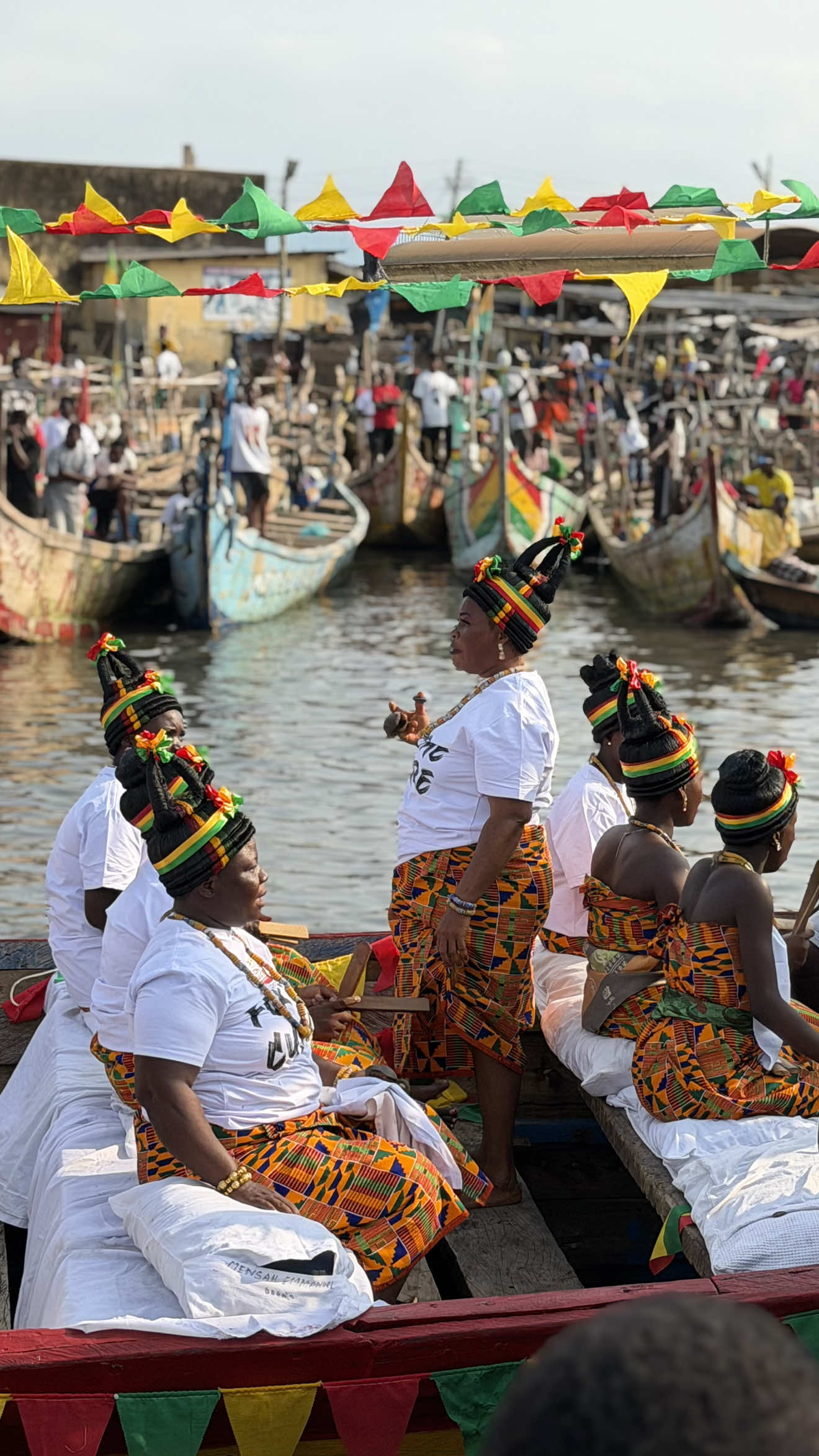 Culture, colors, and the spirit of Elmina. Edina Bakatue 2026! 🎉🇬🇭 #elmina #elminacastle #edinabakatue #edina 