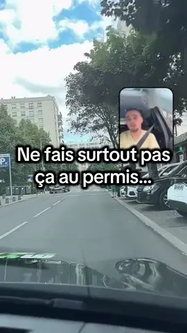 Surtout ne fais jamais ça le jour de ton examen du permis ! C’est dangereux et éliminatoire. On ne s’arrête que si le piéton est engagé, ou sur un passage piéton (sans feux ou feux verts). | #permis #conduite #tiktoklive #fyp #autoecole  