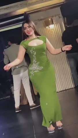 #ذووووووووق🎻🎶 #viralvideo🔥 #arabicdance🥵 #arabicdance🥵 #BMW 