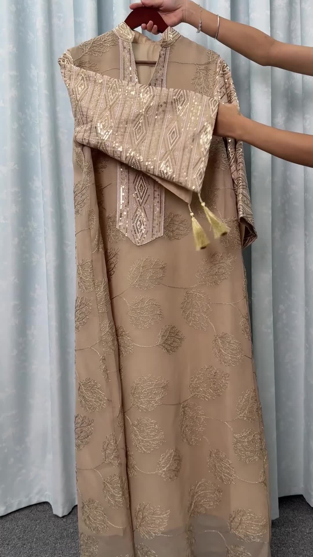 Women's Contrast Sequin Embroidery Woven Embroidered Notched Neck Dress, Modest Elegant Traditional Long Sleeve A Line Dress for Party Wedding Guest, Ladies Islamic Clothing Womenswear for All Seasons #dresses #maxidresses #aliexpressdress #easterdress2026 #modestwear #colorfulmaxidress #plussizebridesmaiddress #weddingpartydress #pinkmaxidress #weddingdressfromshein