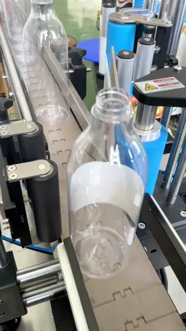 Upgrade your packaging line with our reliable Fully Automatic Labeling Machine! No offset, no wrinkles, consistent labeling effect for all kinds of containers. Flexible size adjustment to fit different bottle specifications. Cut labor costs and realize automated labeling for mass production. Customized labeling solutions are available upon request. #FullyAutomaticLabelingMachine #AutomaticLabeler #ServoLabelingMachine #StickerLabelingMachine #AutoLabelingEquipment