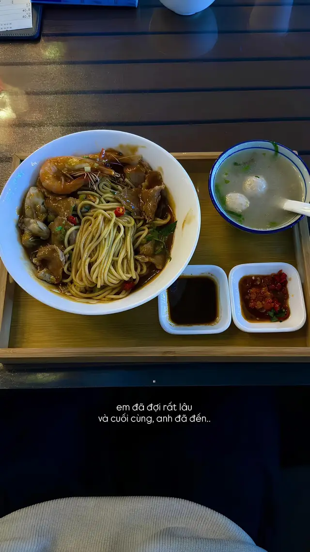 một ngày, người thương em đã tới..