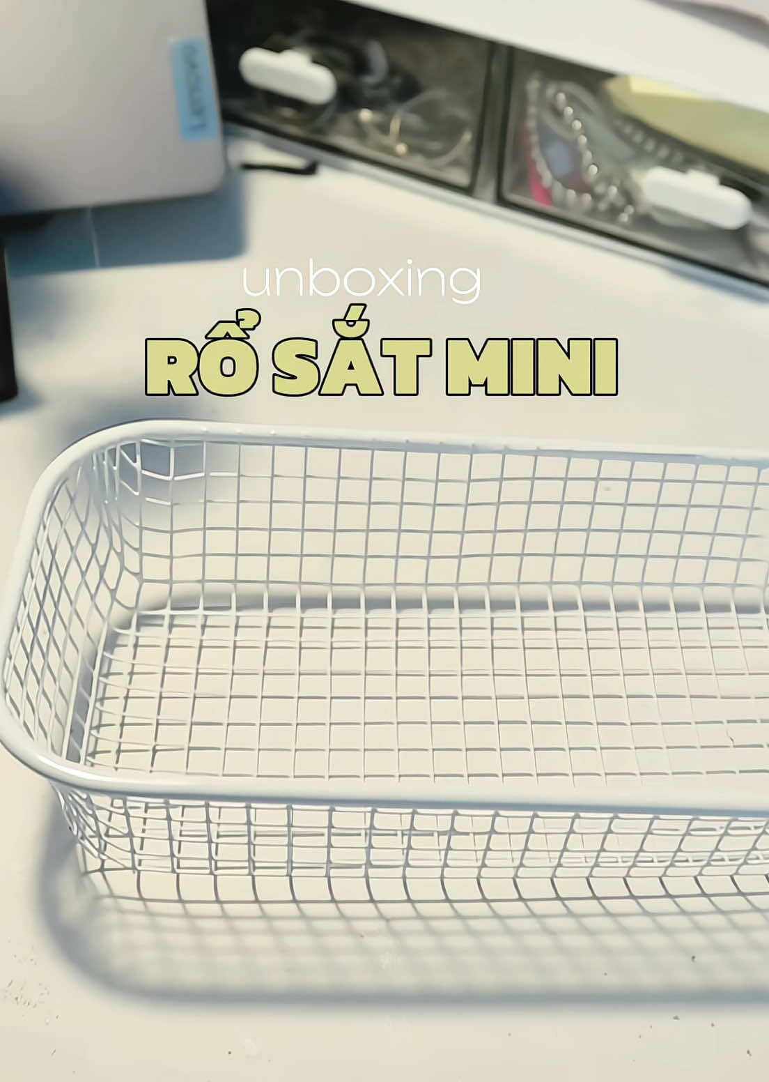 Mấy bà nào gu đơn giản muốn tiện lợi mà còn muốn đẹp thì em rổ này nha #rosatmini #decor #dungdotrangdiem #dungbut #fyp 