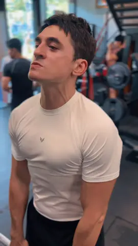 Không ai sinh ra đã đẹp 🔥 #sport #tonnyviet #gym #health #diamondv @💎 TONNY VIET 🔥 ( Diamond V ) 