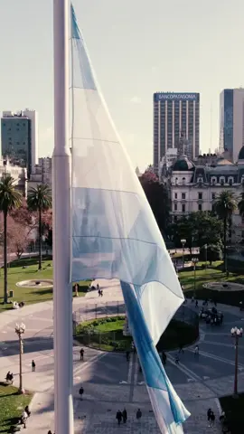 Buenos Aires. Una Ciudad donde la libertad se defiende, la ley se cumple y el orden se respeta.  Porque también construimos Patria cuando defendemos los valores que nos unen. ¡Feliz Día de la Independencia!
