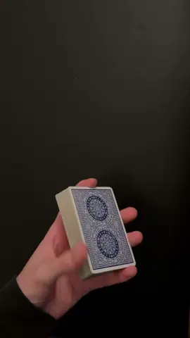 Scissor Cut (One-Handed Cut) - Tutorial #magic #tutorial #shorts #magictricks #cardistry 