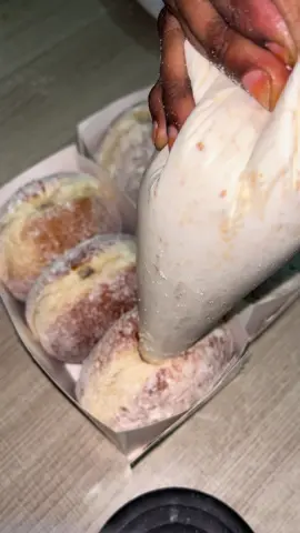 Donut available tomorrow box of 2 2,500 box of 3 3,500 box of 4 4,500 box of 5 6,000 box of 6 7,000   Send a dm or call ☎️:09161705084 to order 