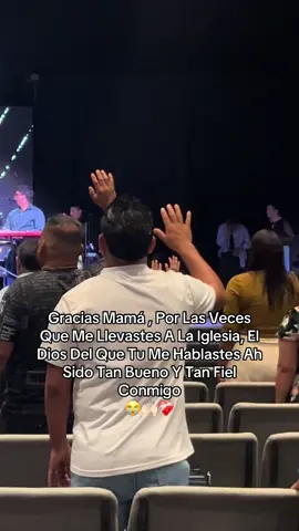 Gracias Mamá 😭❤️‍🩹❤️✝️#jovenescristianos #hagamosviralajesus #christiantiktok #viral #parati 
